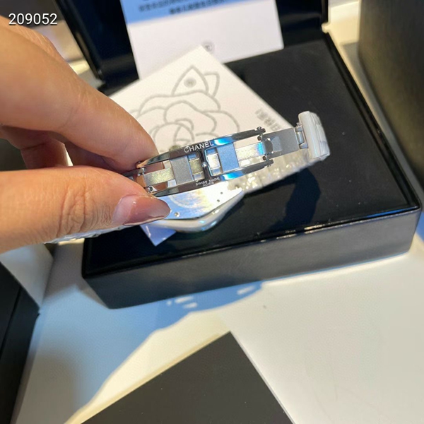 ブランド時計着用イメージ